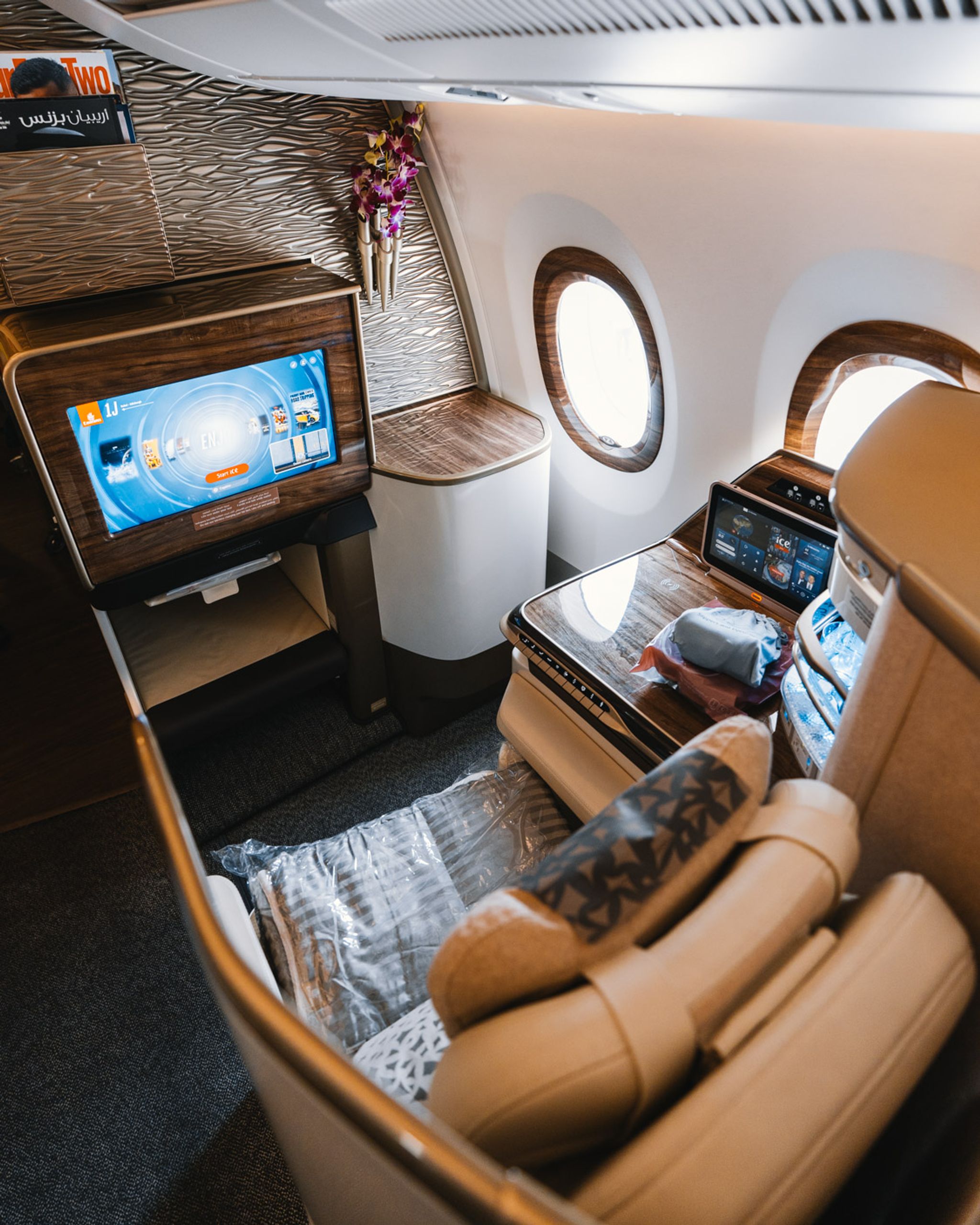Emirates A350 business class seat