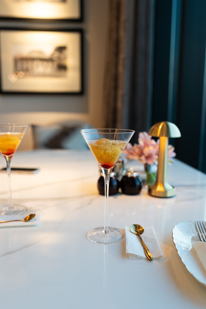 The Ritz Carlton Bangkok club lounge cocktails
