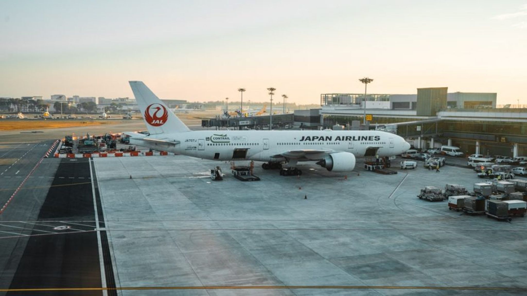 Japan Airlines Business Class Review B777-200