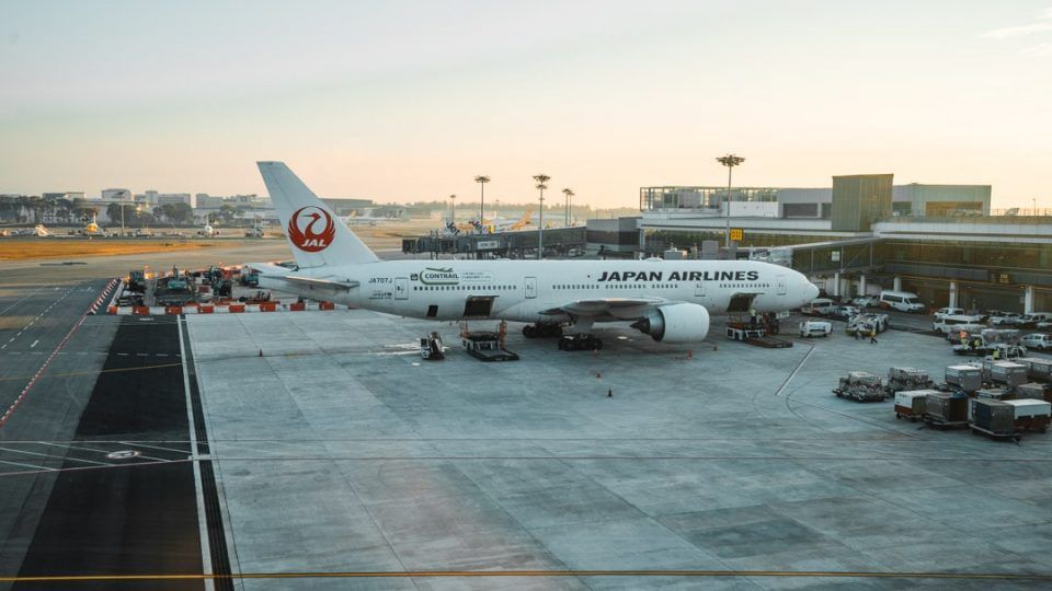 Japan Airlines Business Class Review B777-200