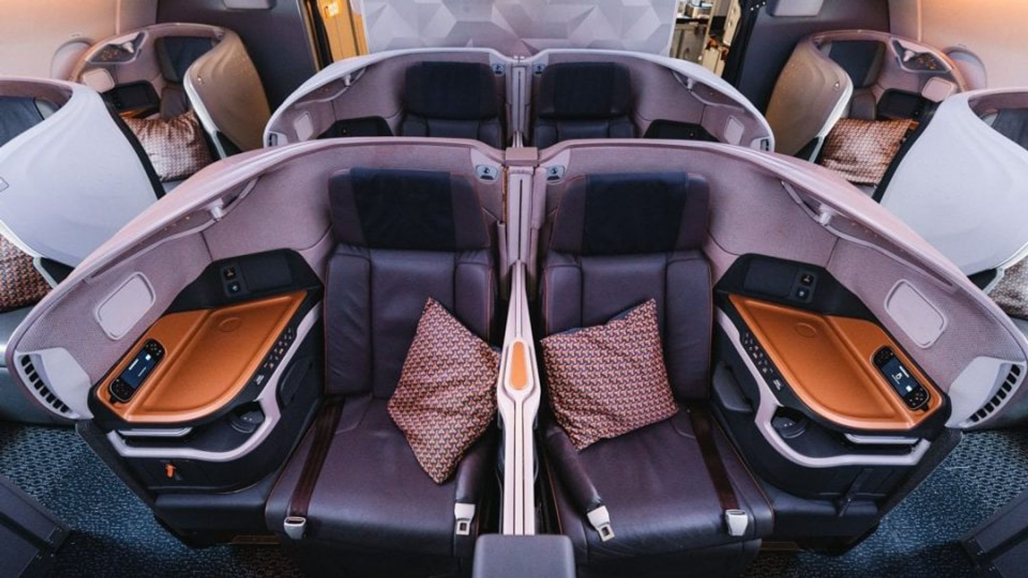 Redeem Alaska Miles For Singapore Airlines Flights + Potential Devaluation