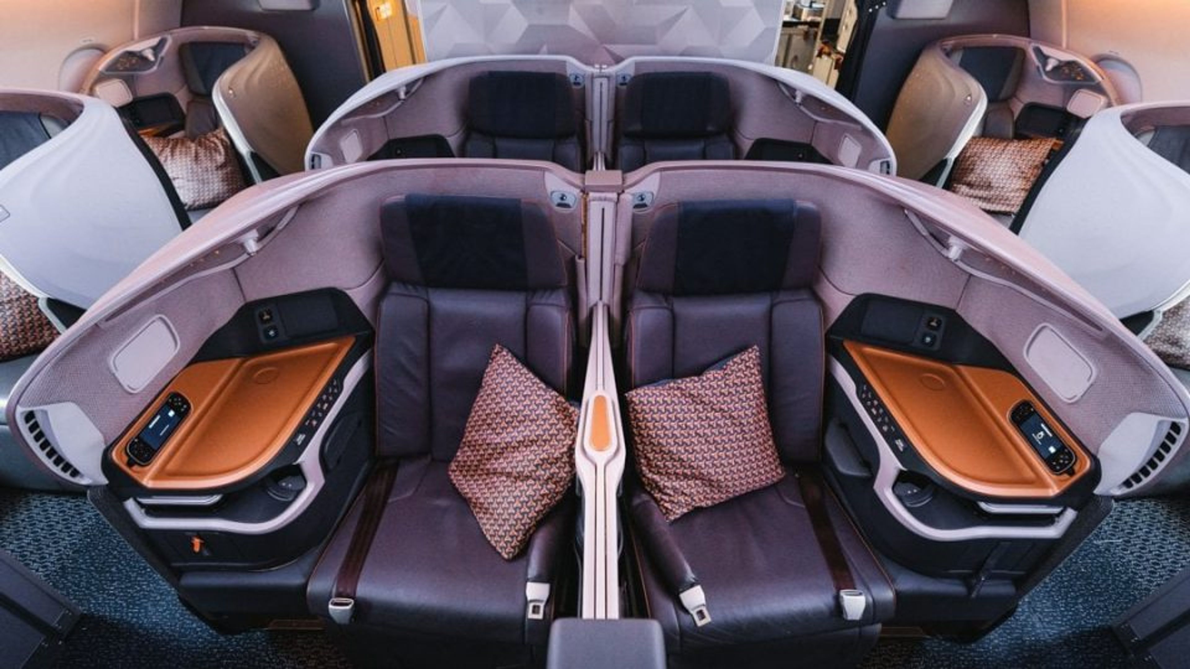 Redeem Alaska Miles For Singapore Airlines Flights + Potential Devaluation