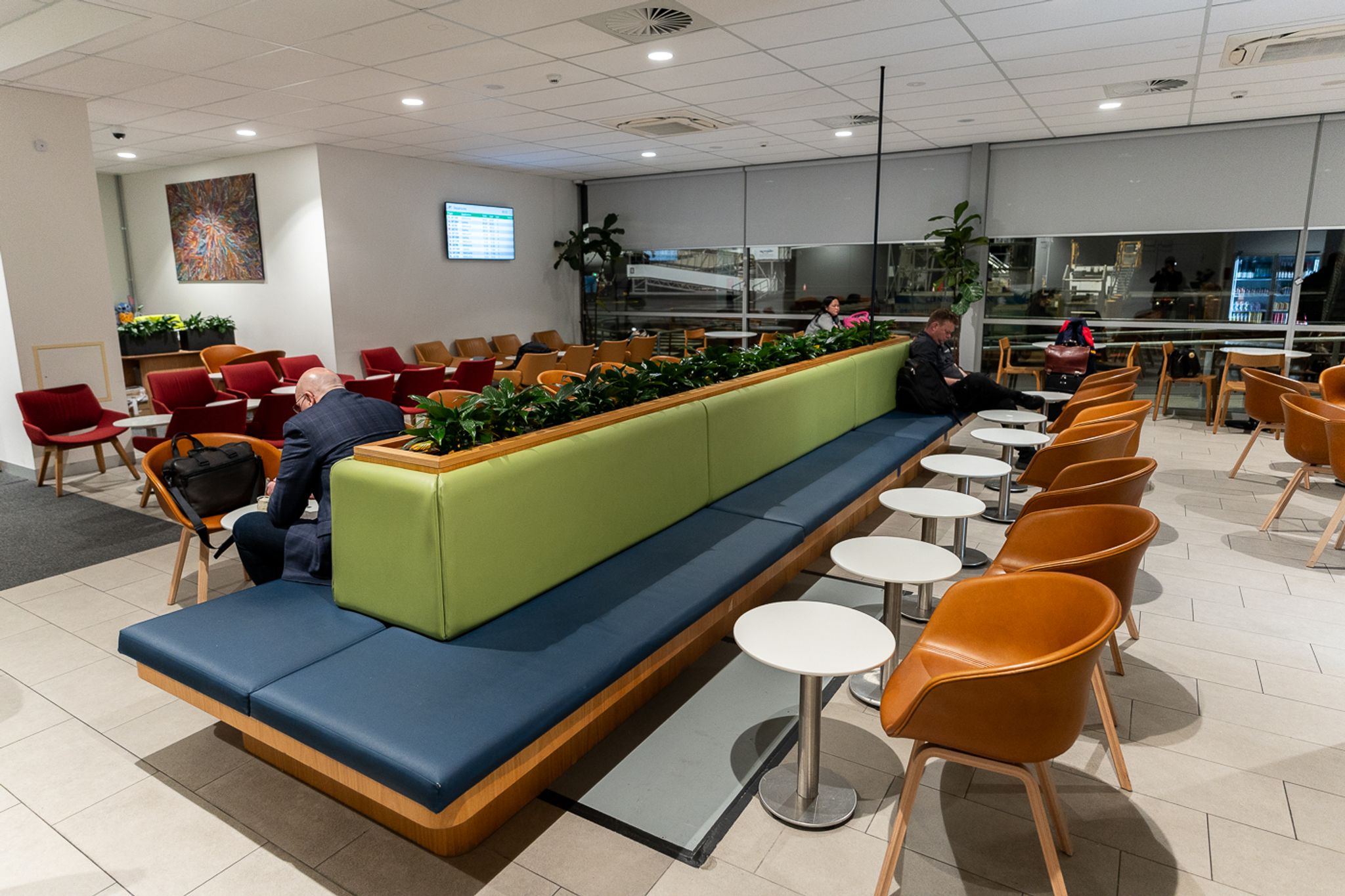 Hobart's temporary Qantas Club.