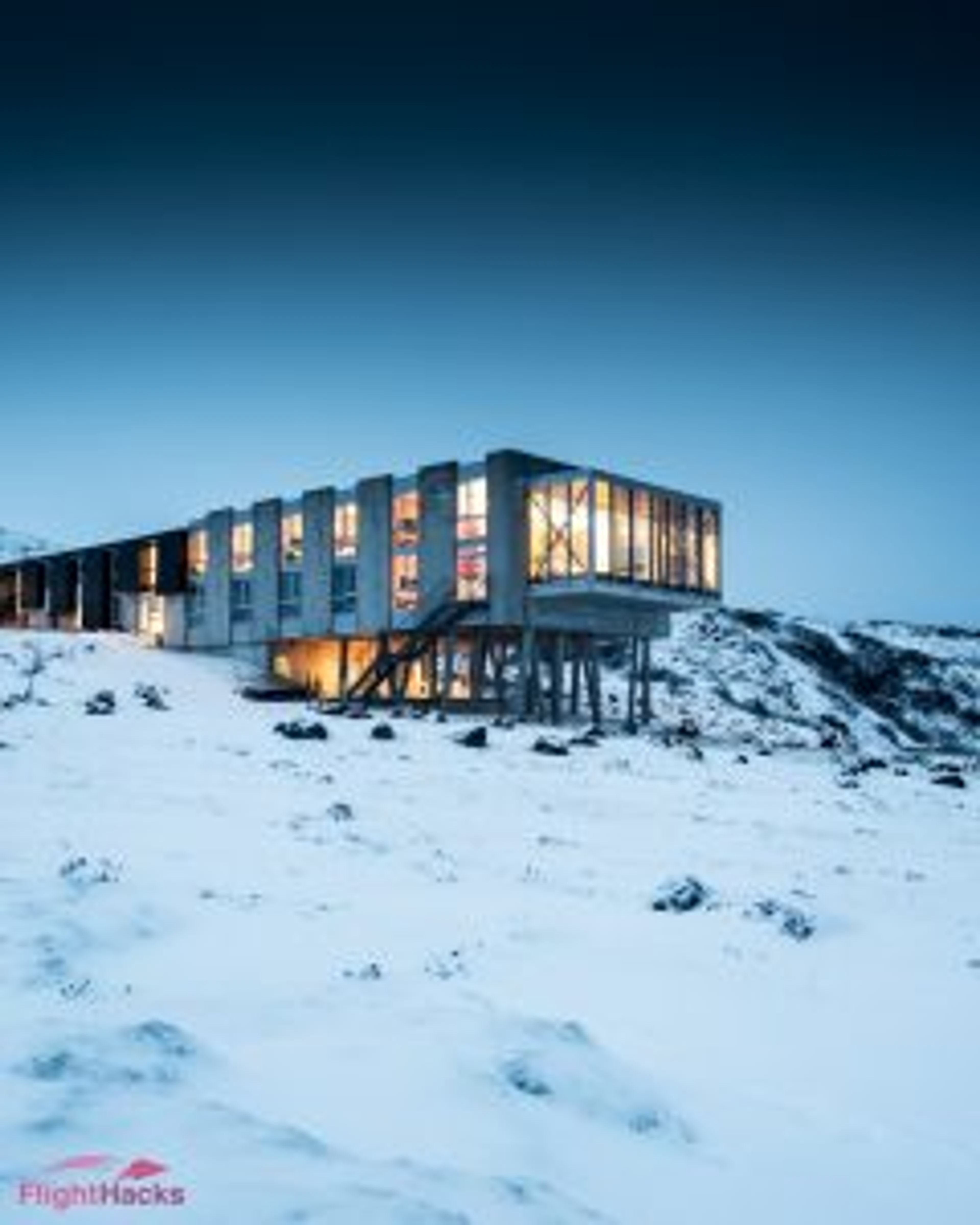 First Class Trip to Iceland Sea View