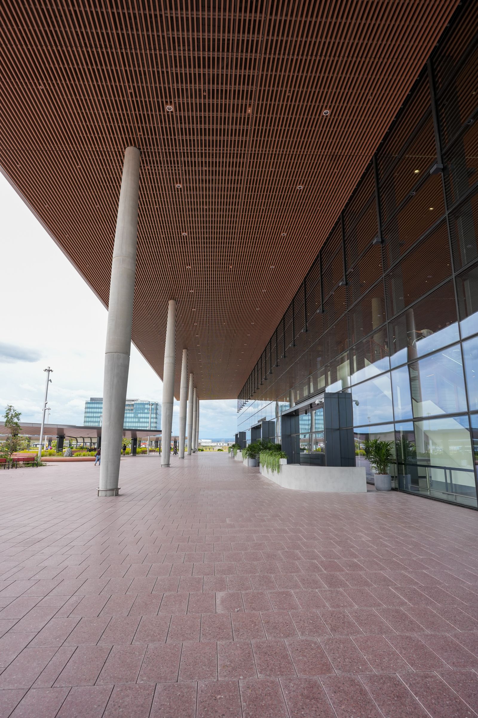 Western Sydney Airport first flight