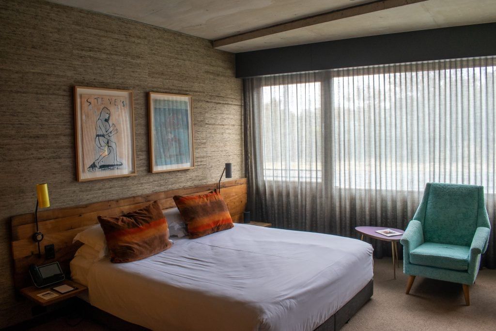 Ovolo Nishi 6