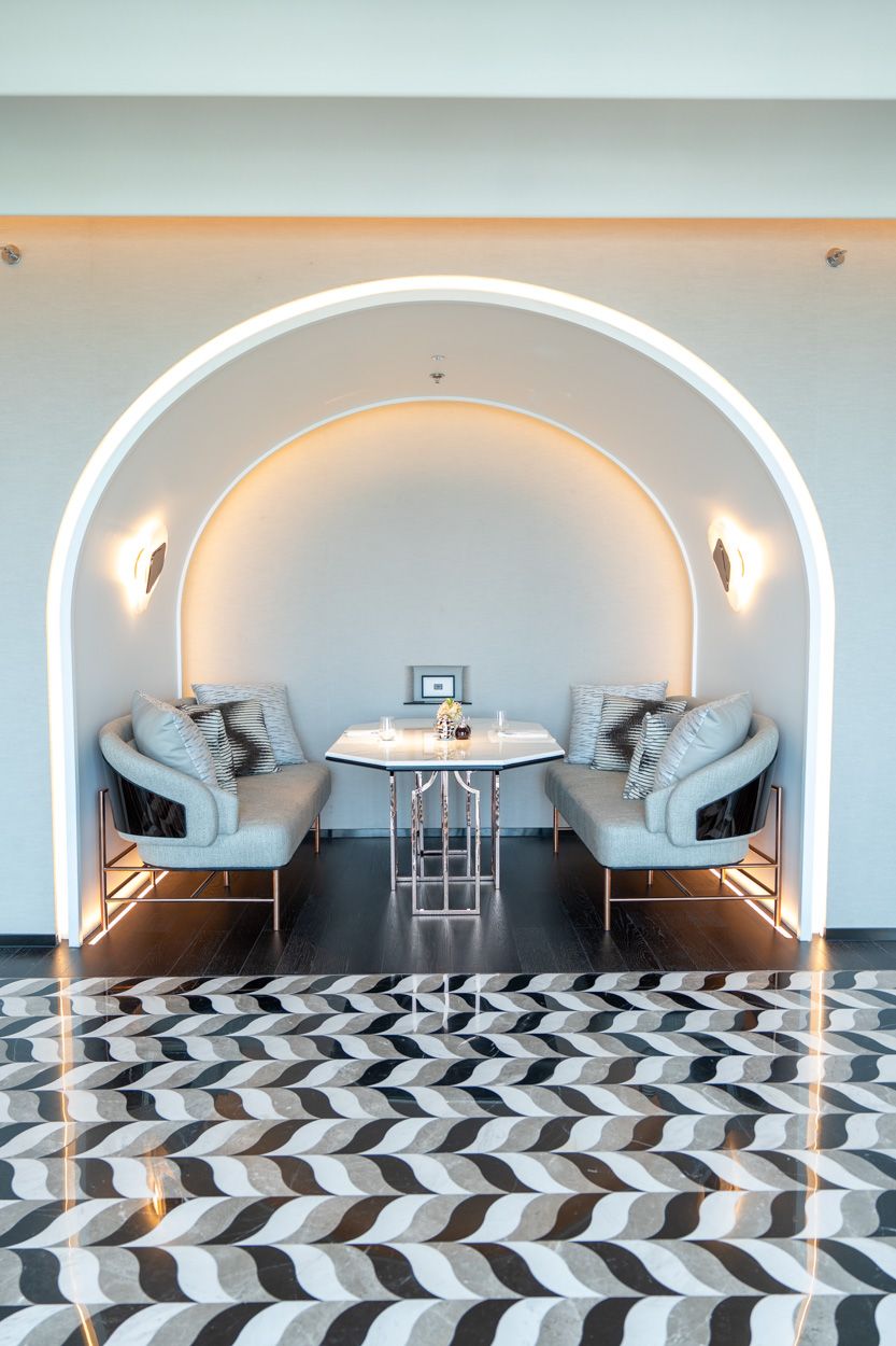 The Ritz Carlton Bangkok Club Lounge review