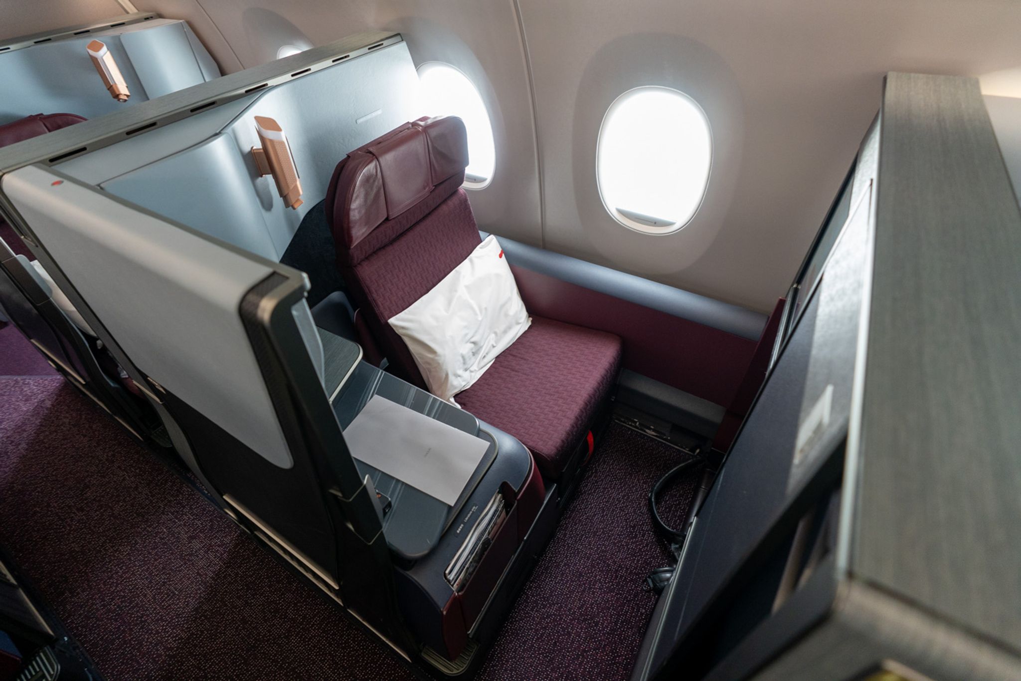 Japan Airlines A350-1000 business class seat with privacy door