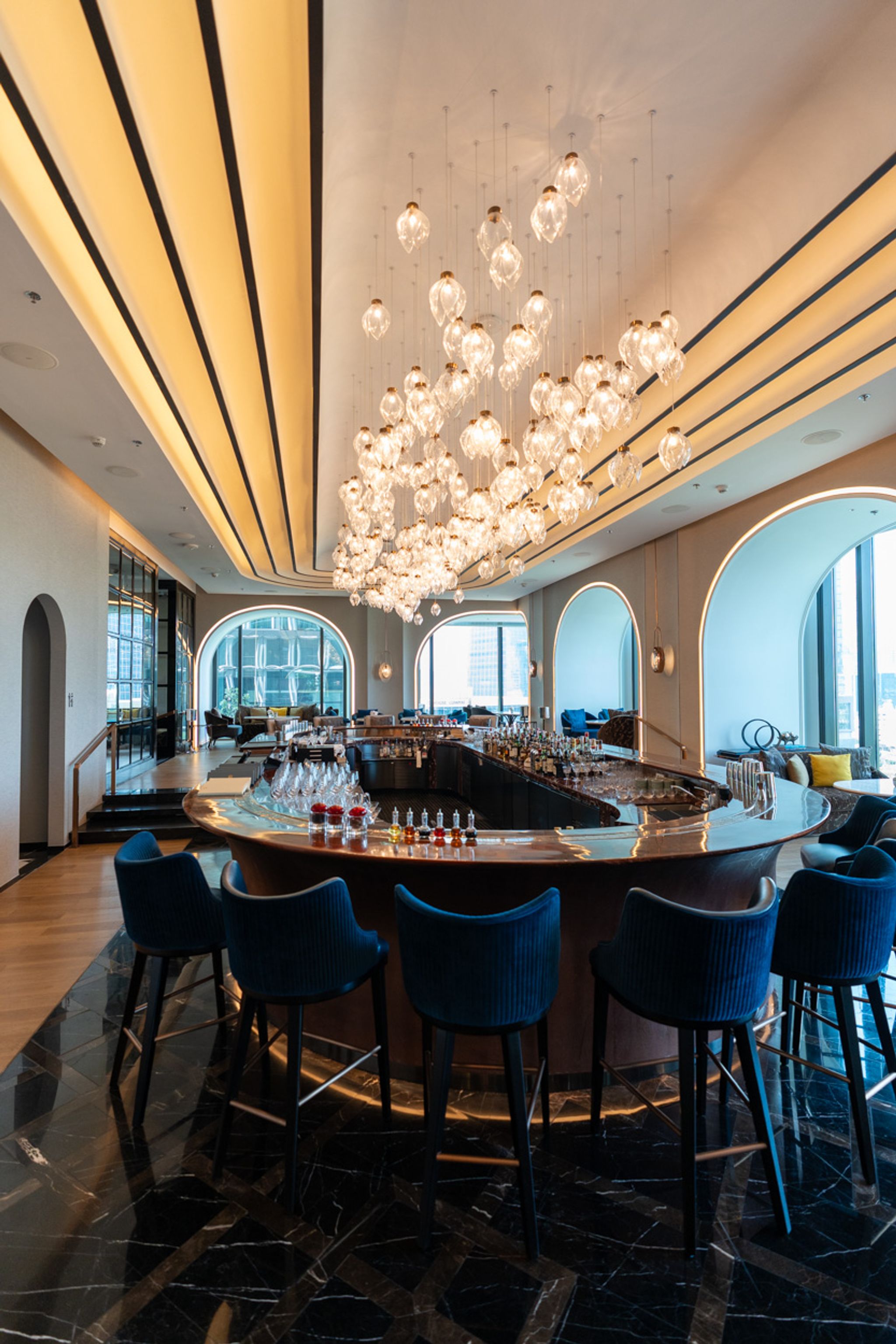 The Ritz Carlton Bangkok bar