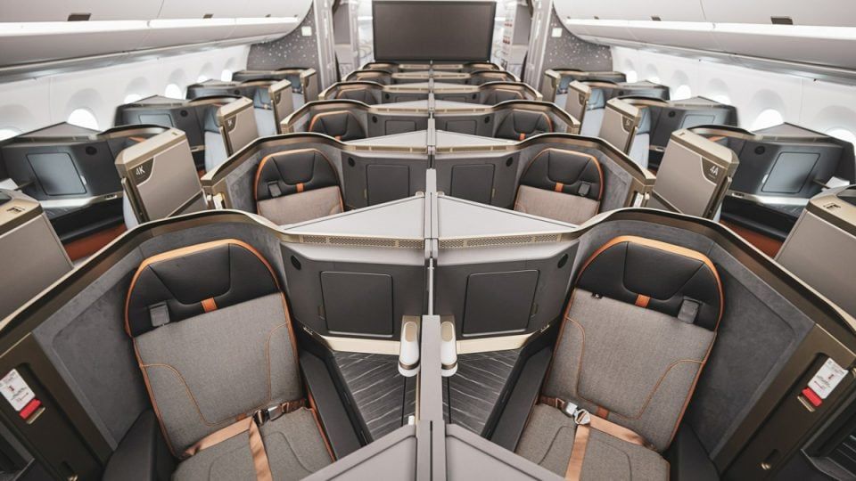 Alaska Airlines Partners With STARLUX