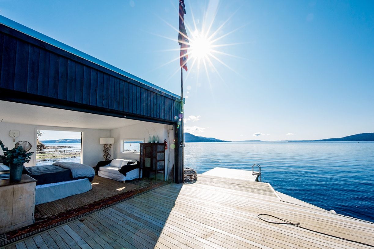 Satellite Island