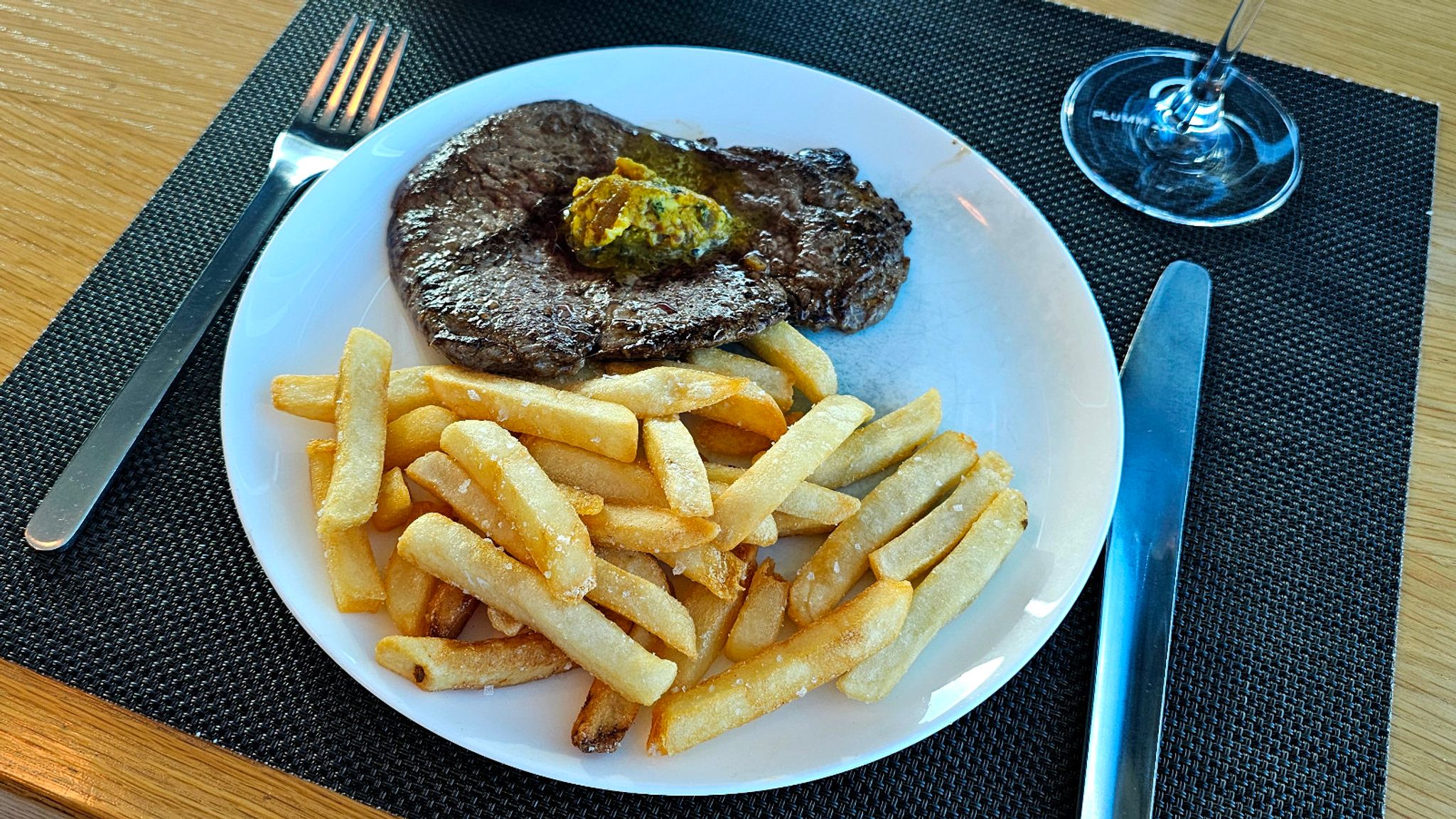 Dining at the Qantas First Lounge in Melbourne