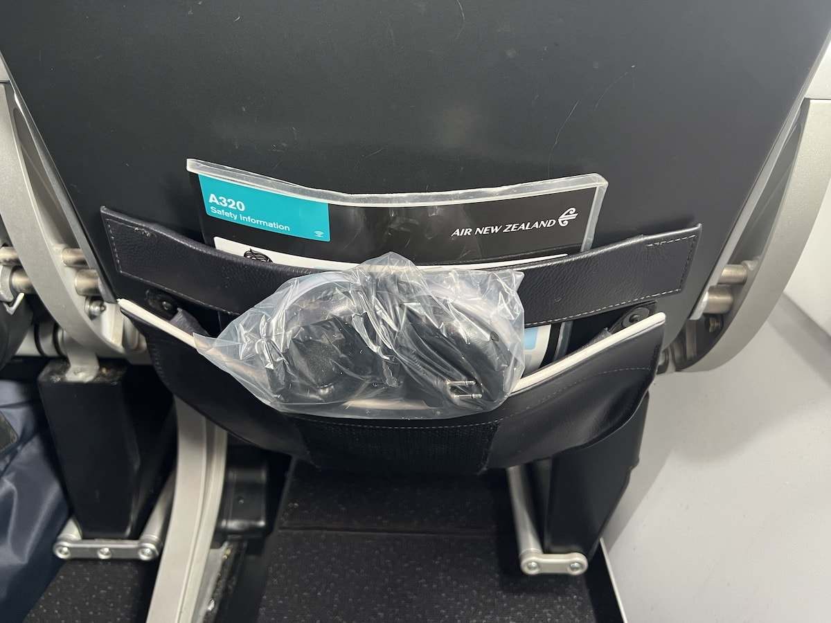 Air New Zealand A320neo economy review