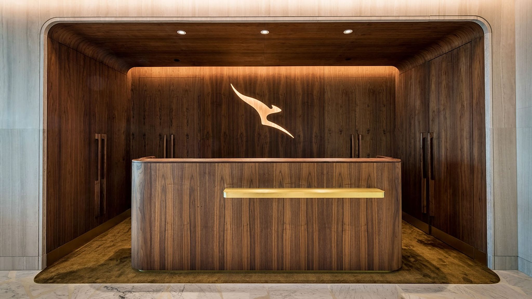 Qantas Opens Chairman's Lounge For Platinum One Members