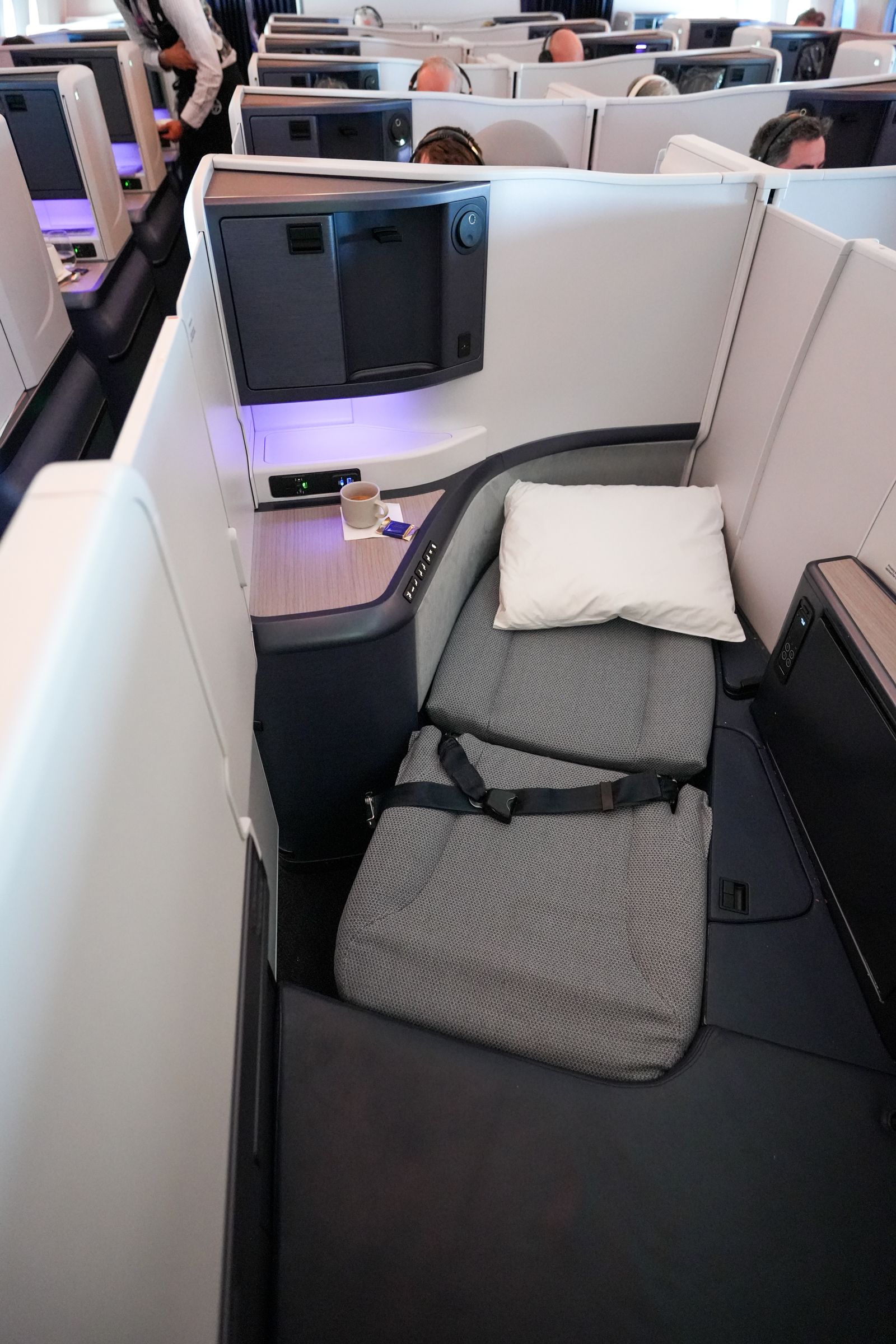 Air New Zealand B787 Business Class Review
