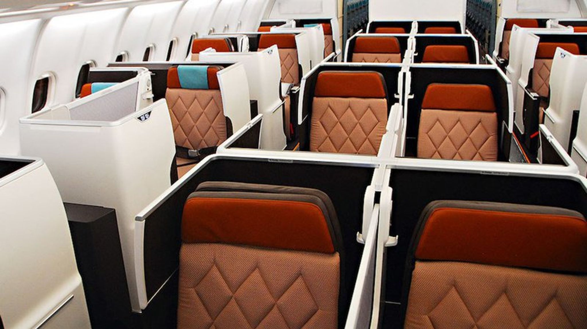 Oman Air Boeing 787 business class cabin