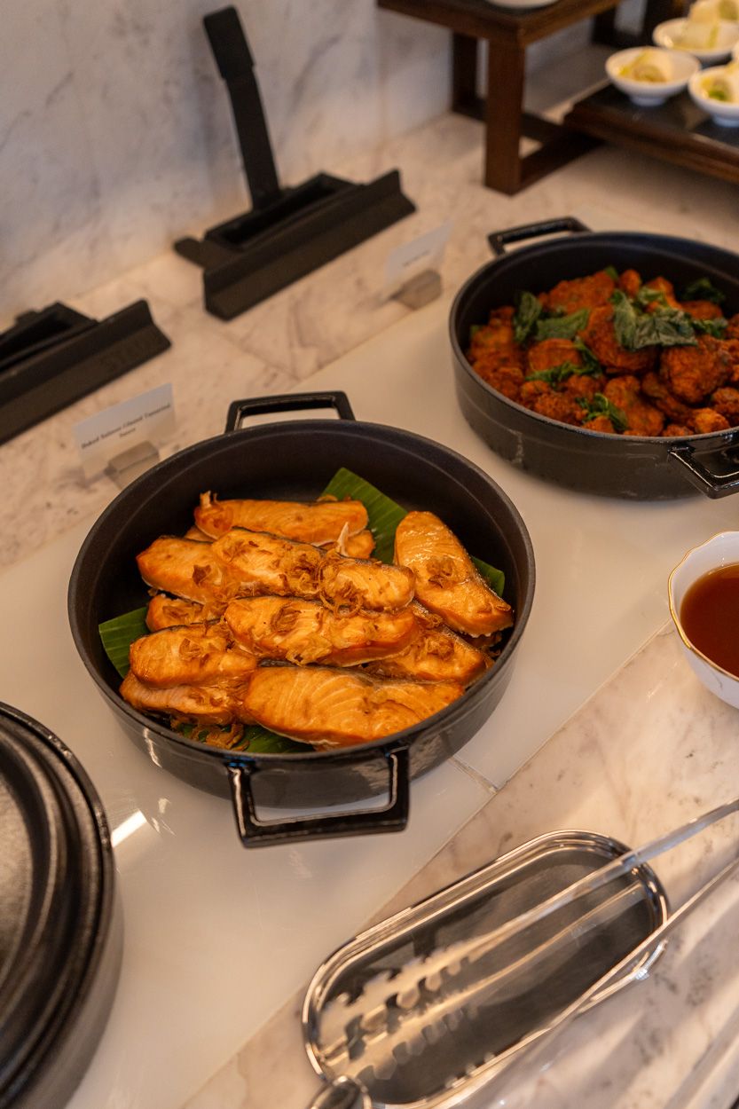 The Ritz Carlton Bangkok club food
