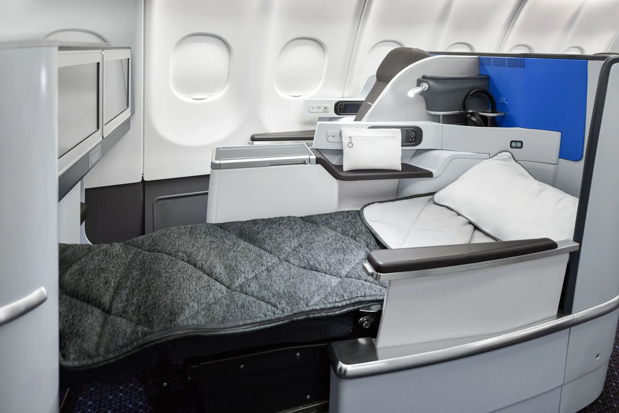 Maldivian A330 Business Class