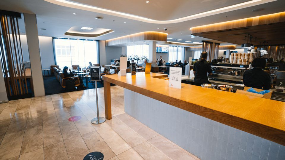 The New Qantas Business Lounge Experience Reviewed
