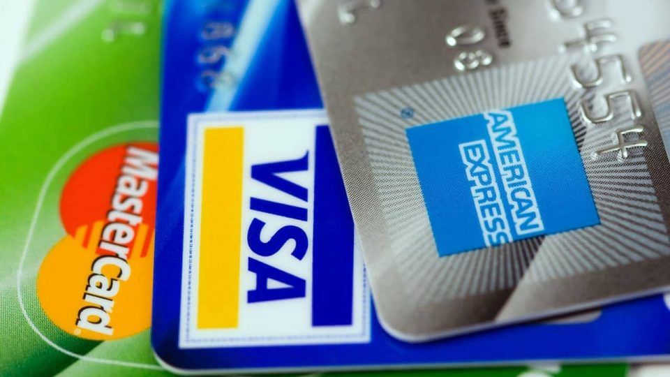 10 Reasons Amex Offers The Best Frequent Flyer Credit Cards