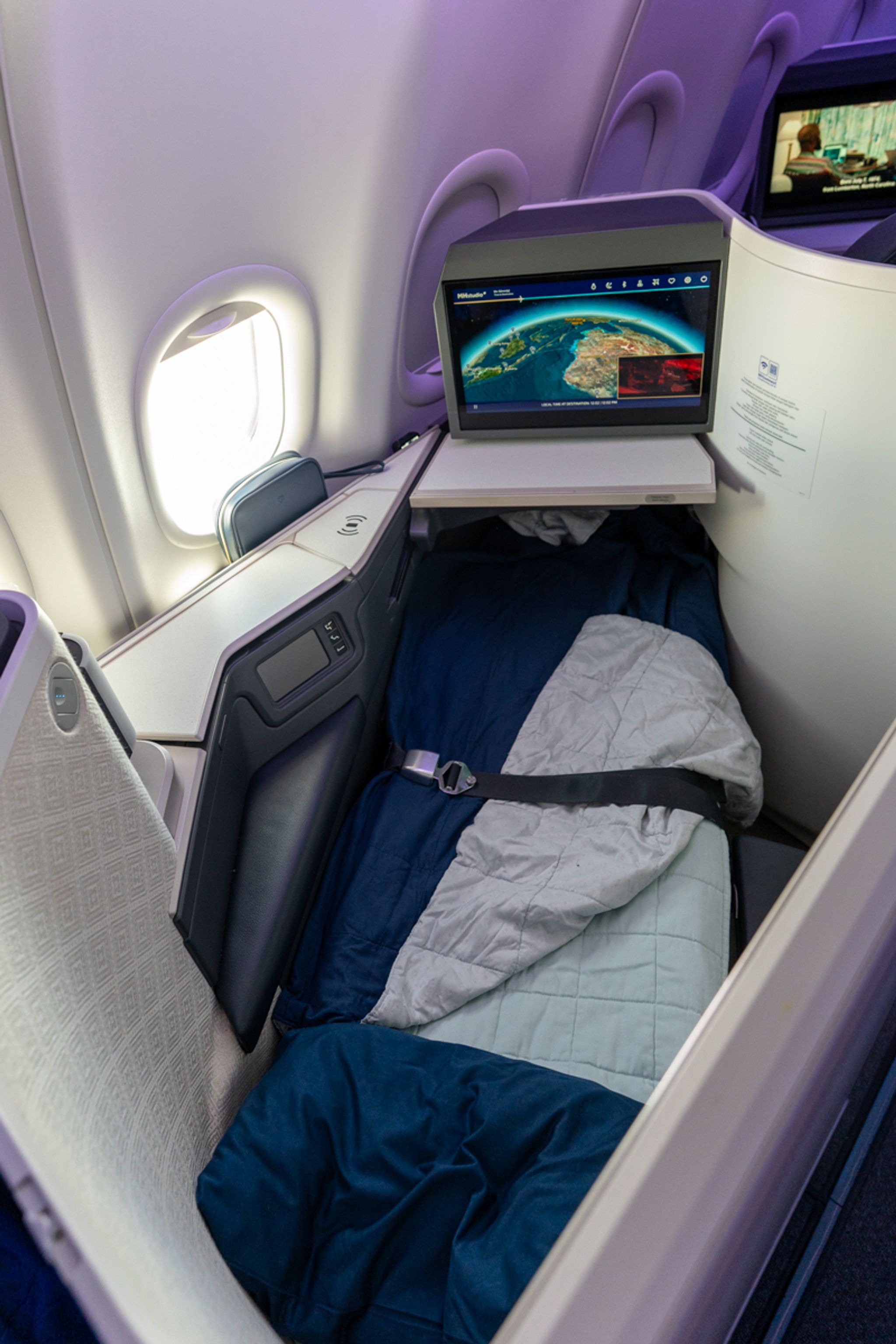 Review - Malaysia Airlines A330neo Business Class
