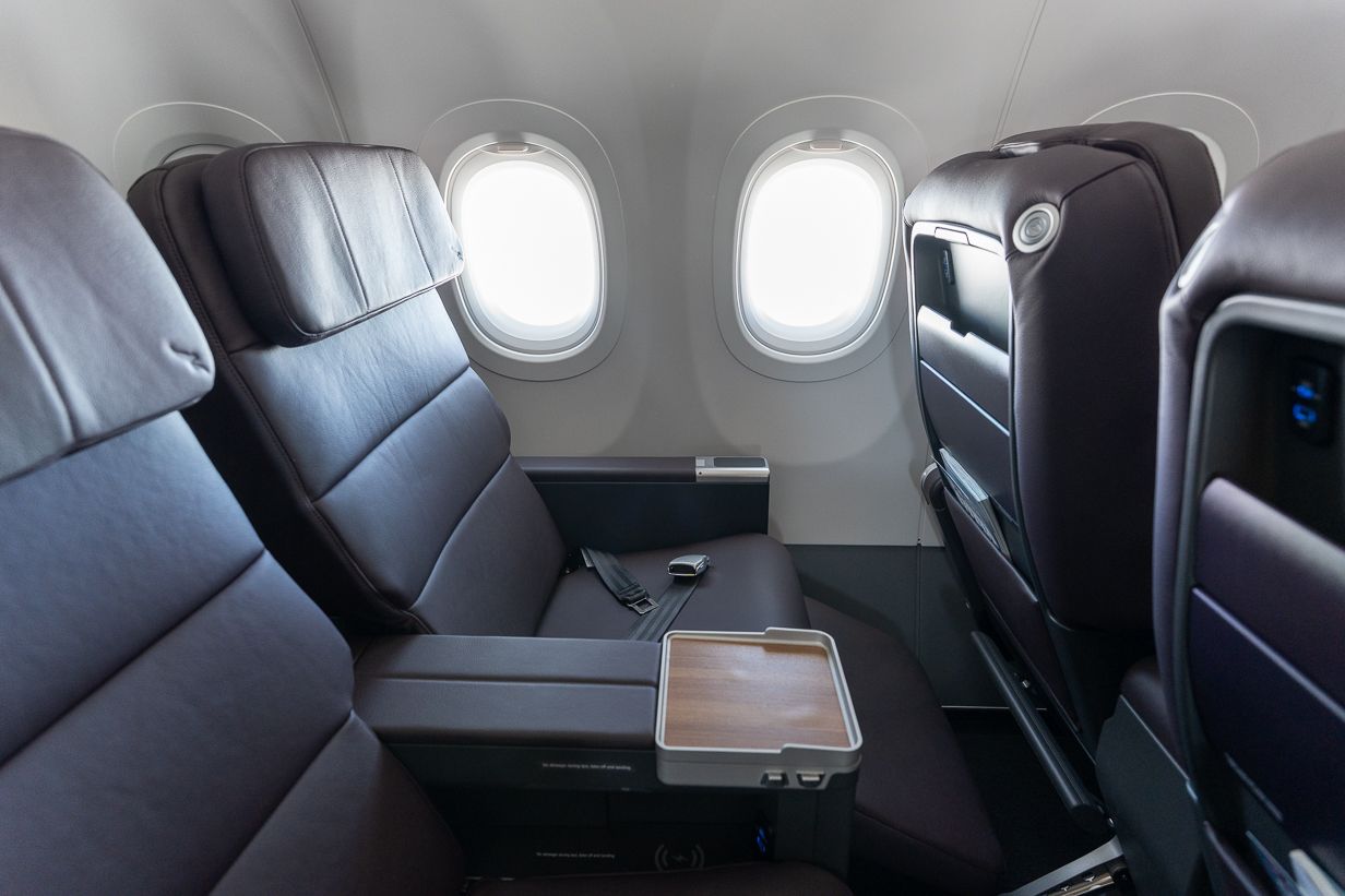 Qantas business class
